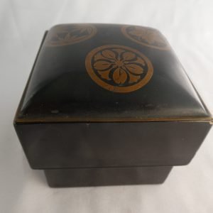 Japanese Edo period black box with 3 family crests.