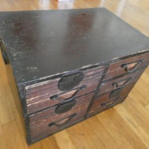 Japanese Edo/Meiji Tansu 5 drawer chest. 3 locks.